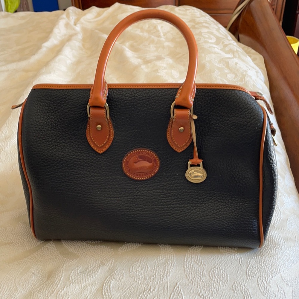 Dooney & Bourke